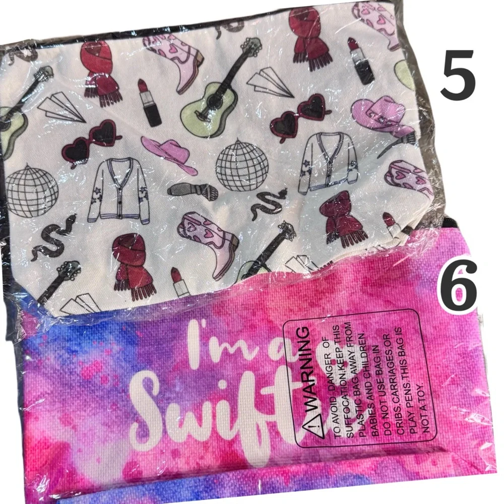 🎁‎ NWT pink/blue tye-dye “I’m a Swiftie” 9x7.5” cosmetic bag